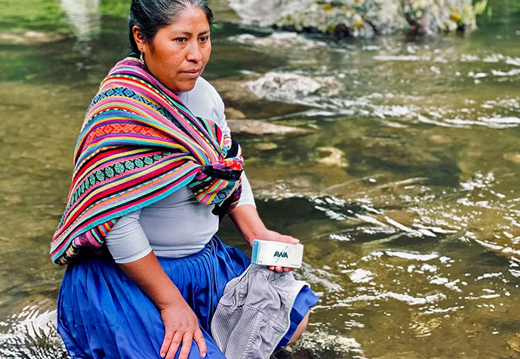 Awa - El Jabón que Limpia los Rios de Perú